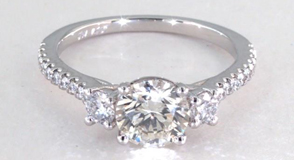 ซื้อแหวนเพชร,แหวนแต่งงานคู่,ร้านเเหวนเพชร,แหวนหมั้นเพชร ,ซื้อแหวนเพชร ที่ไหนดี